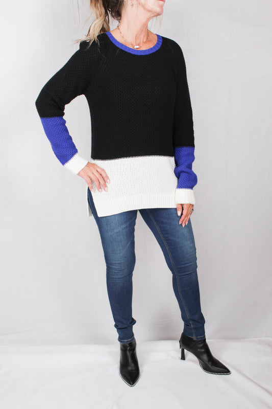 19F4510-T - Tanzanite Blue - Sweater A1126 - Pack
