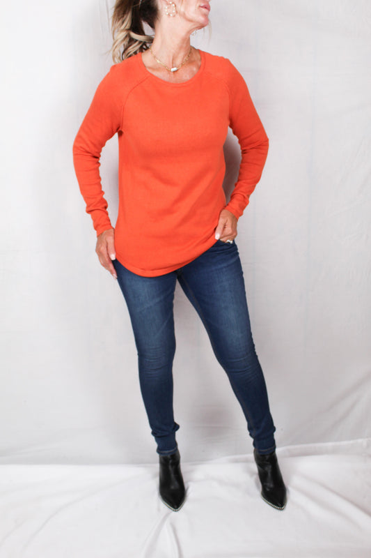 F22100-B - Burnt Ochre - Fine Gauge Round Hem Sweater A2191 - Pack