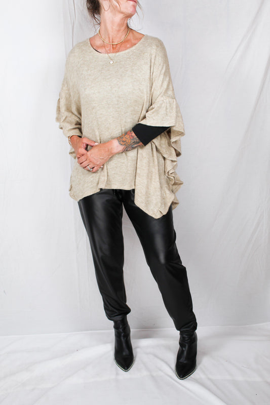 SBP-2756-I - Ivory - Poncho w/ Ruffled Edge A2334 - Pack