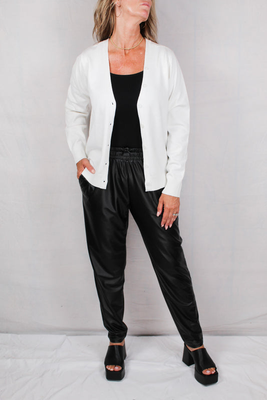 FS50173-I - Ivory - V-Neck Cardigan Button Trim A2711 - Pack