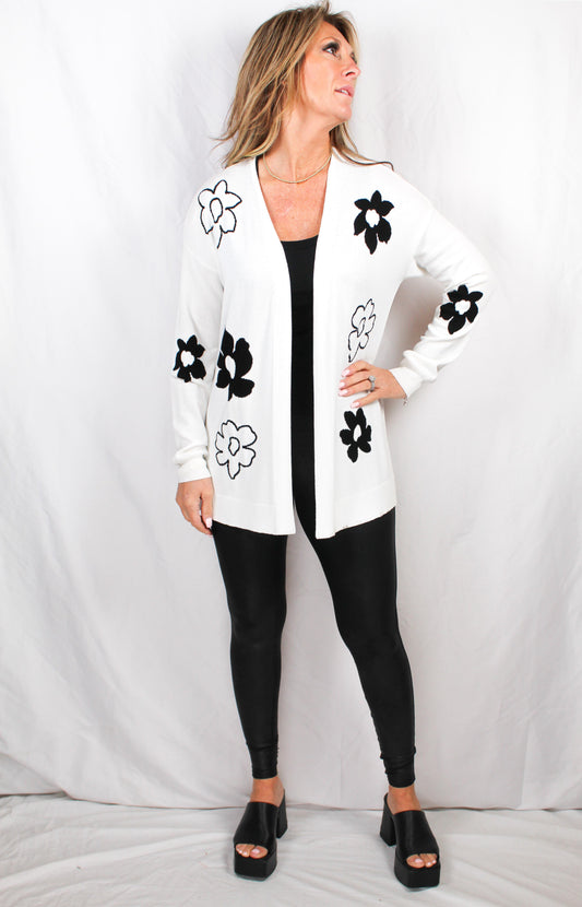 NS1448-W - White / Black - Flower Open Cardigan A2933 - Pack