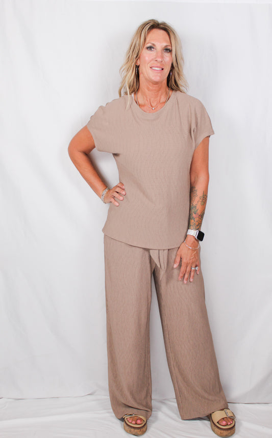 FM36040-A-T - Taupe - Dolman Short Sleeve Top A3053 - Pack