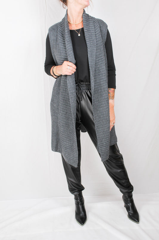 FS50061-C - Charcoal Heather - Vest A746 - Pack