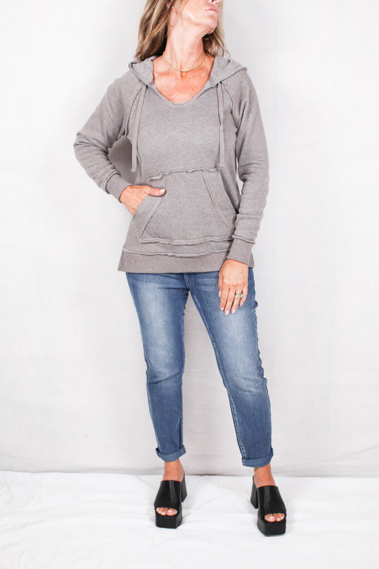 21M-F2117-C - Crocodile - Hooded Pocket Fleece A800 - Pack