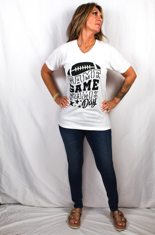 KCT-0007 - White - V-Neck T-Shirt Gameday T0007 - Pack