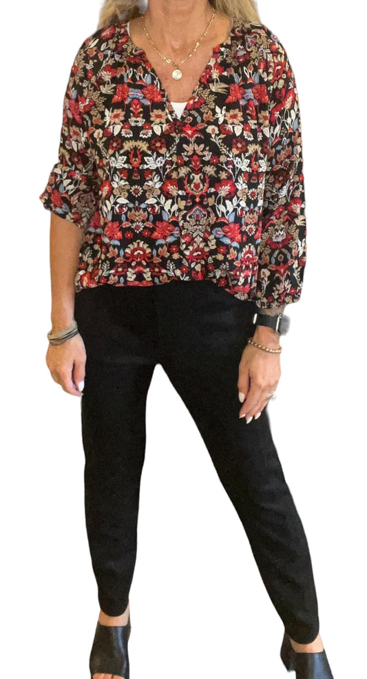 7131-BL - BLack/Red Multi - 3/4 Sleeve V Neck Popover w/ Elastic Cuff A2732 - Pack