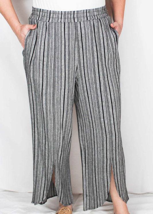 WF1199LN-B - Black ( ST005 ) - Tulip Hem Crop A1818 - Pack